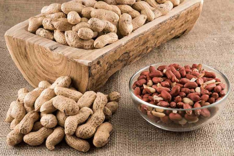 خواص بادام زمینی