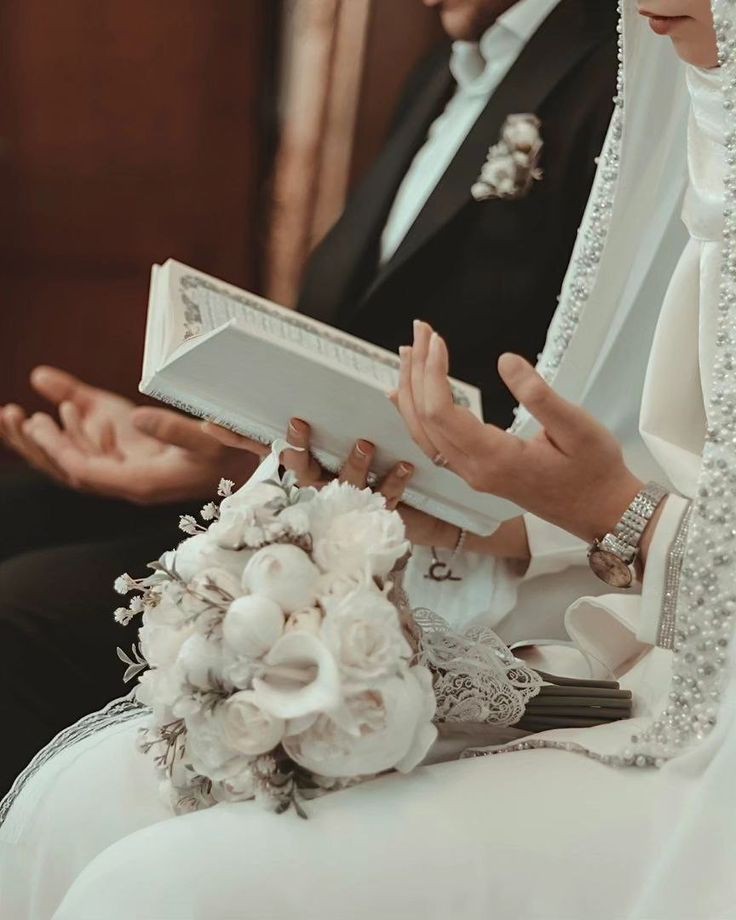 چادر عروس مروارید دوزی شده