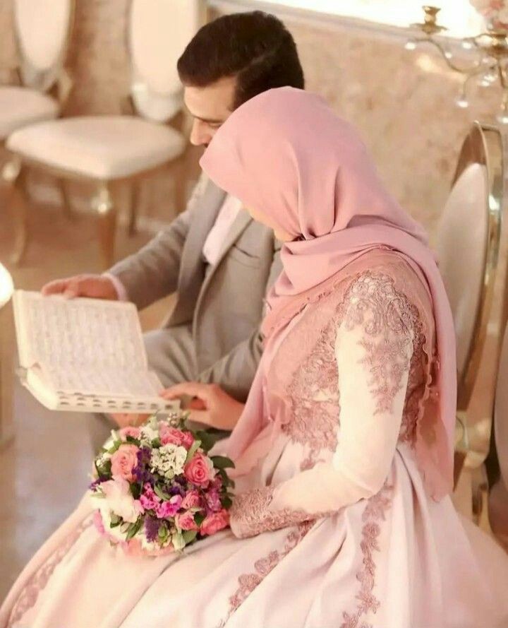 لباس عقد پوشیده و شیک