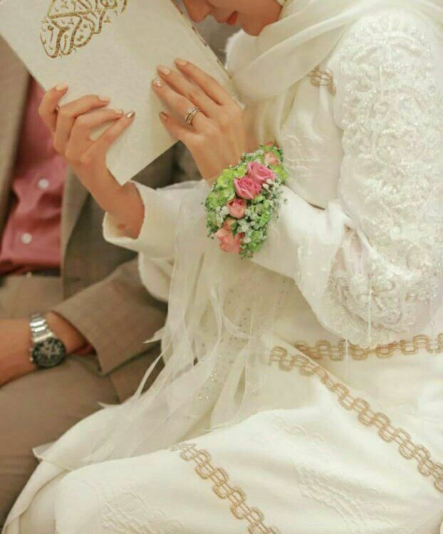 لباس عقد محضری