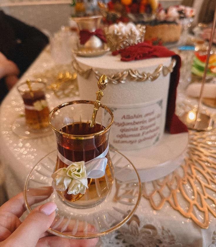 تزئین سینی چای برای مهمان